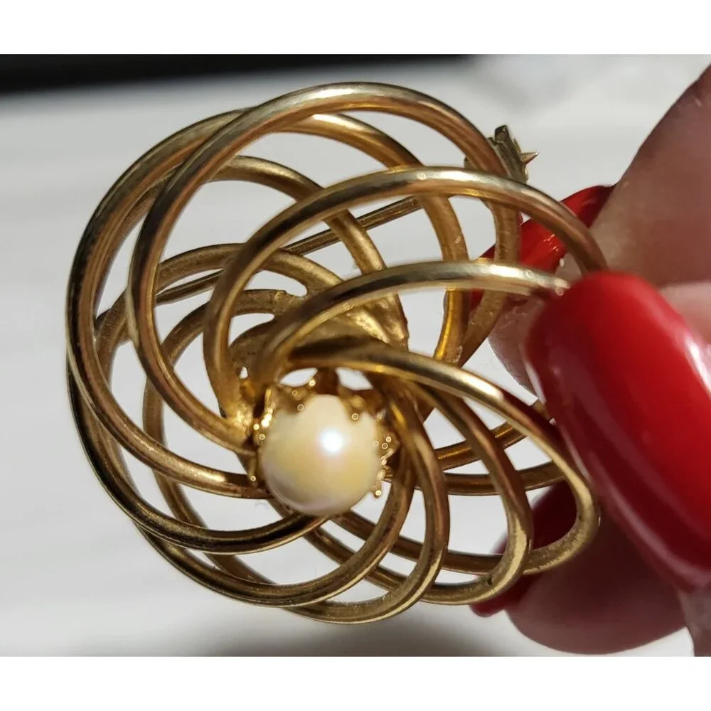 Vintage 1960's Anson Pearl‎ and Gold Plated Brooch
